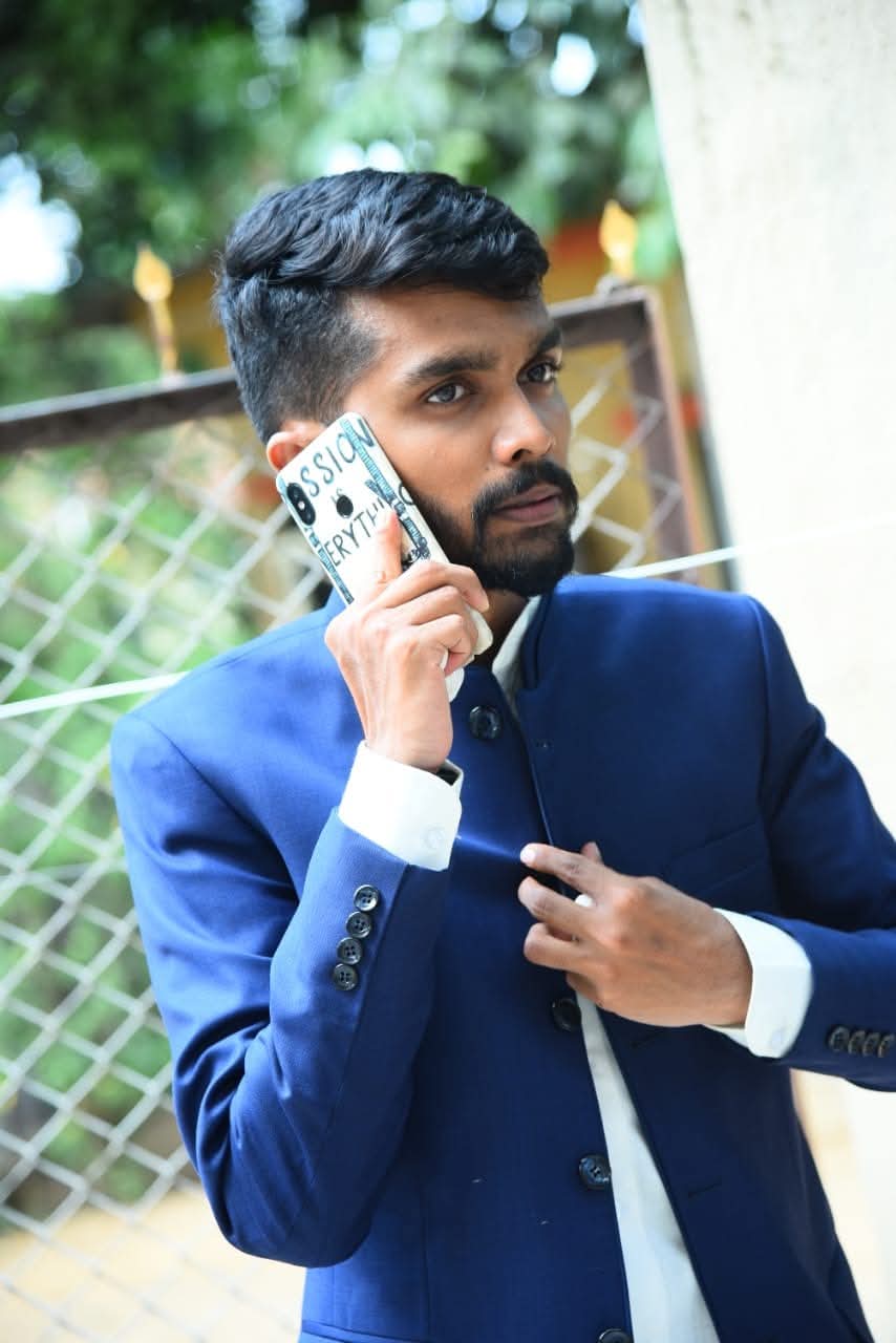 Akhil k